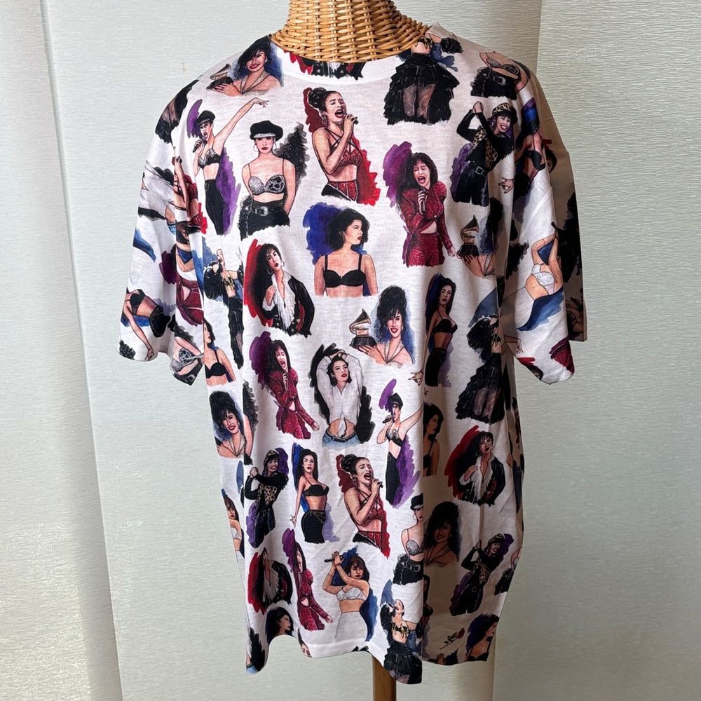 Selena illustration graphic tshirt top large rare dri-fit